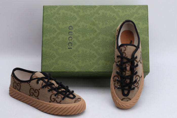G*u*i sneaker