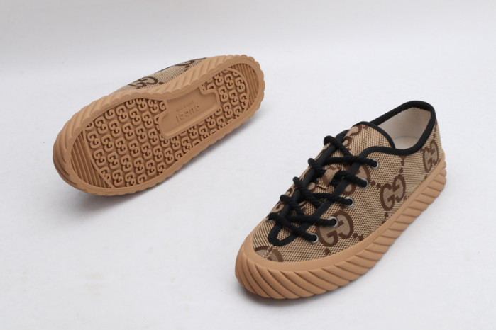 G*u*i sneaker