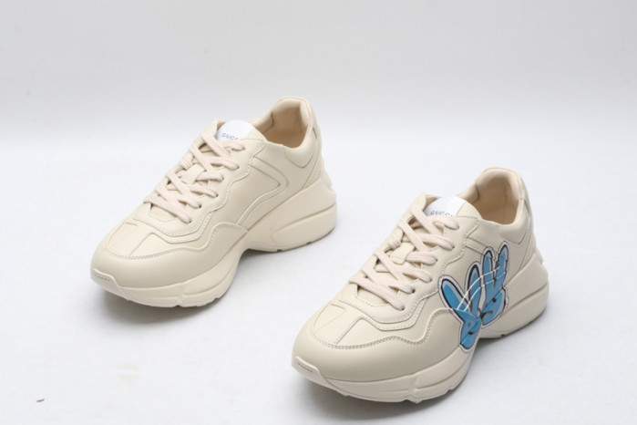 G*u*i sneaker