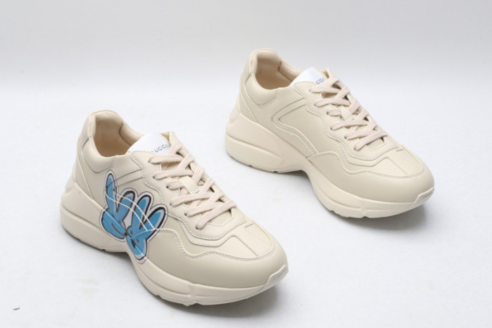 G*u*i sneaker