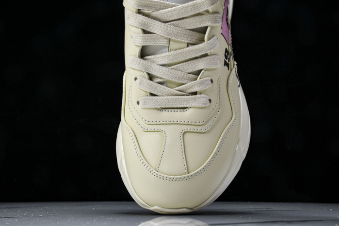 G*u*i sneaker