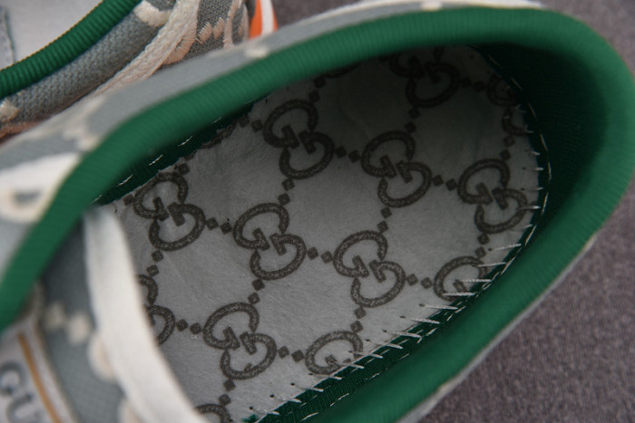 G*u*i sneaker