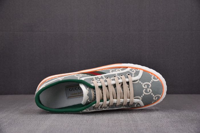 G*u*i sneaker