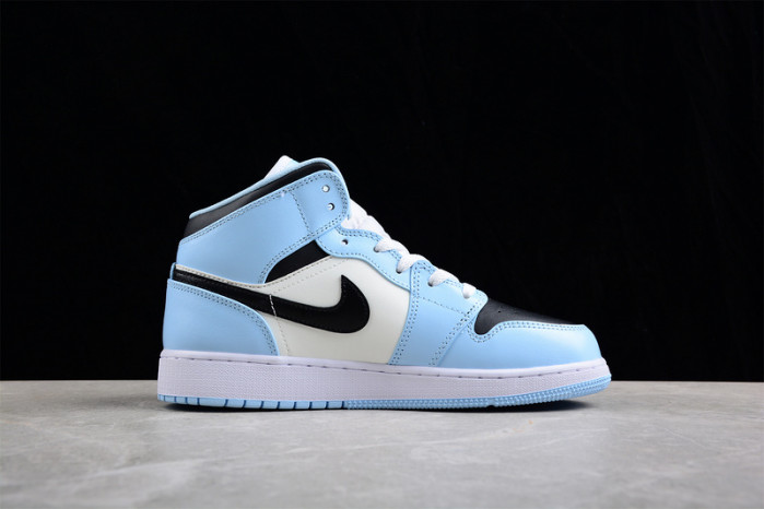 Air Jordan 1 Mid "University Blue" - 555112-401