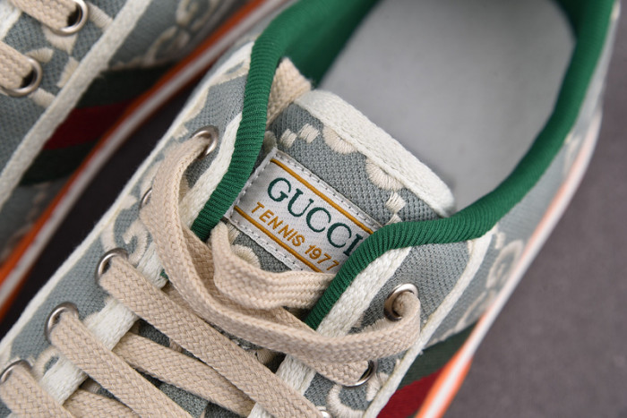 G*u*i sneaker