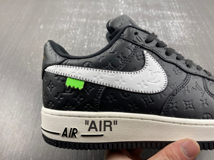 NIKE AIR FORCE 1 LOW BY VIRGIL ABLOH