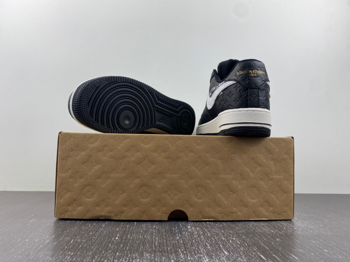 NIKE AIR FORCE 1 LOW BY VIRGIL ABLOH