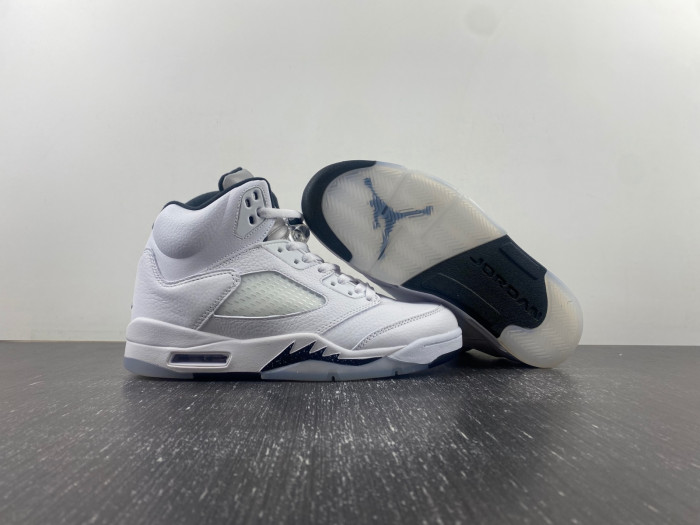 AIR JORDAN 5 "WHITE/BLACK" DD0587-110