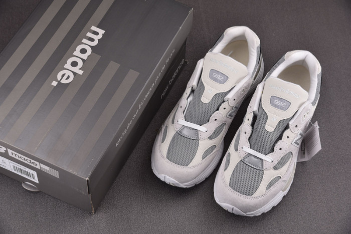 NEW BALANCE M992NC WHITE SILVER