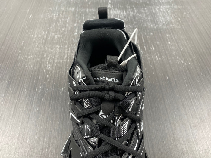 Ba*len*cia*ga track 542023 w3sr2 2315