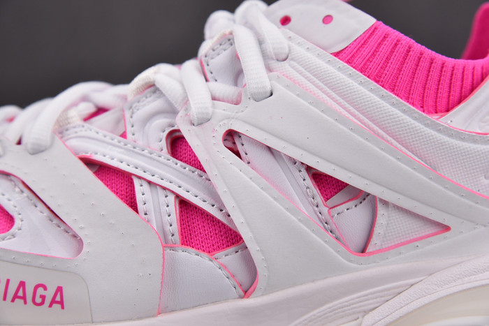 Ba*len*cia*ga track 542023 w3sr2 2315