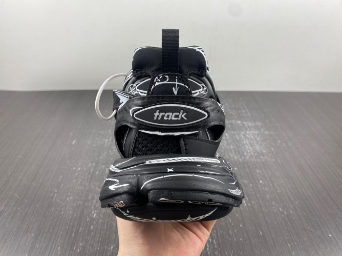 Ba*len*cia*ga track 542023 w3sr2 2315