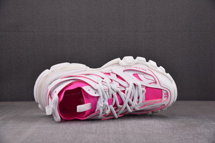 Ba*len*cia*ga track 542023 w3sr2 2315