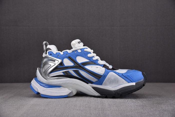 Ba*len*cia*ga -runner